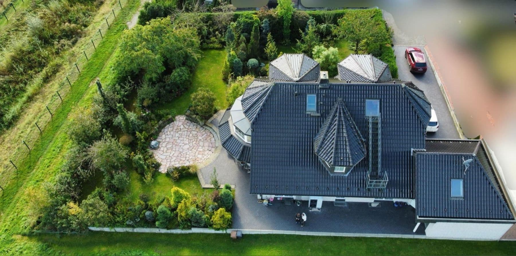 Predaj domu 301 m², pozemek 1.178 m², Ennigerloh, Severné Porýnie - Westfálsko Predaj domu 301 m², pozemek 1.178 m², Ennigerloh, Severné Porýnie - Westfálsko