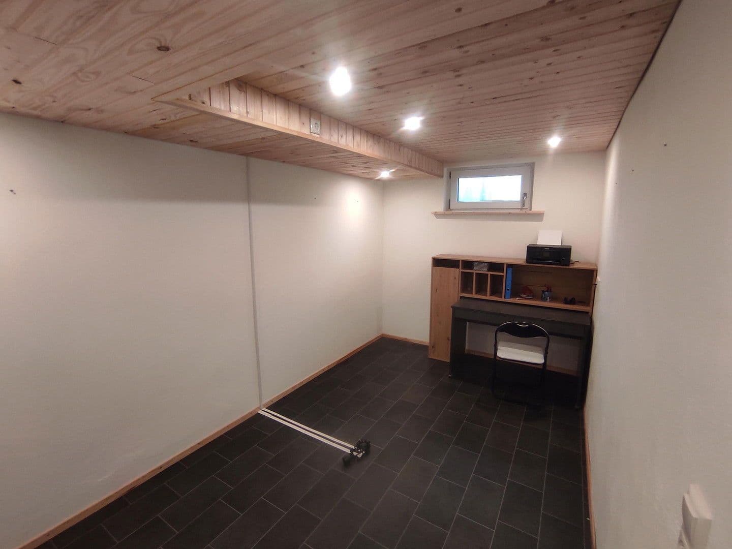 Predaj domu 232 m², pozemek 473 m², Poppenhausen (Wasserkuppe), Hesensko Predaj domu 232 m², pozemek 473 m², Poppenhausen (Wasserkuppe), Hesensko