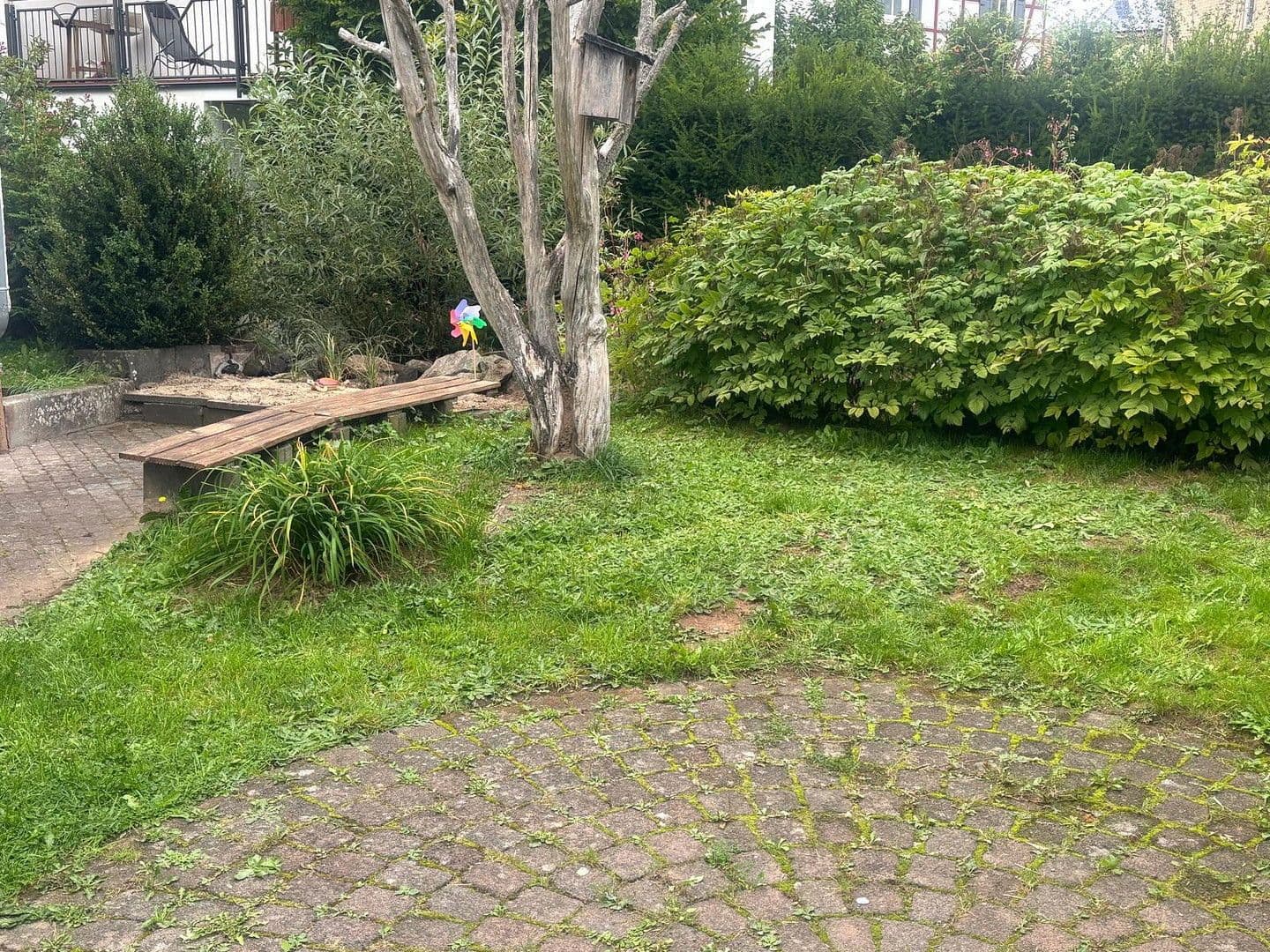 Predaj domu 232 m², pozemek 473 m², Poppenhausen (Wasserkuppe), Hesensko Predaj domu 232 m², pozemek 473 m², Poppenhausen (Wasserkuppe), Hesensko