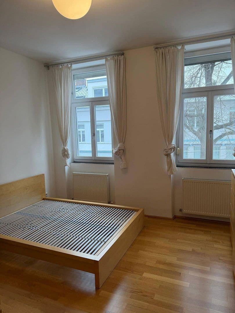 Prenájom bytu 3-izbový 96 m², Münchenstraße 20, Wien, Viedeň Prenájom bytu 3-izbový 96 m², Münchenstraße 20, Wien, Viedeň