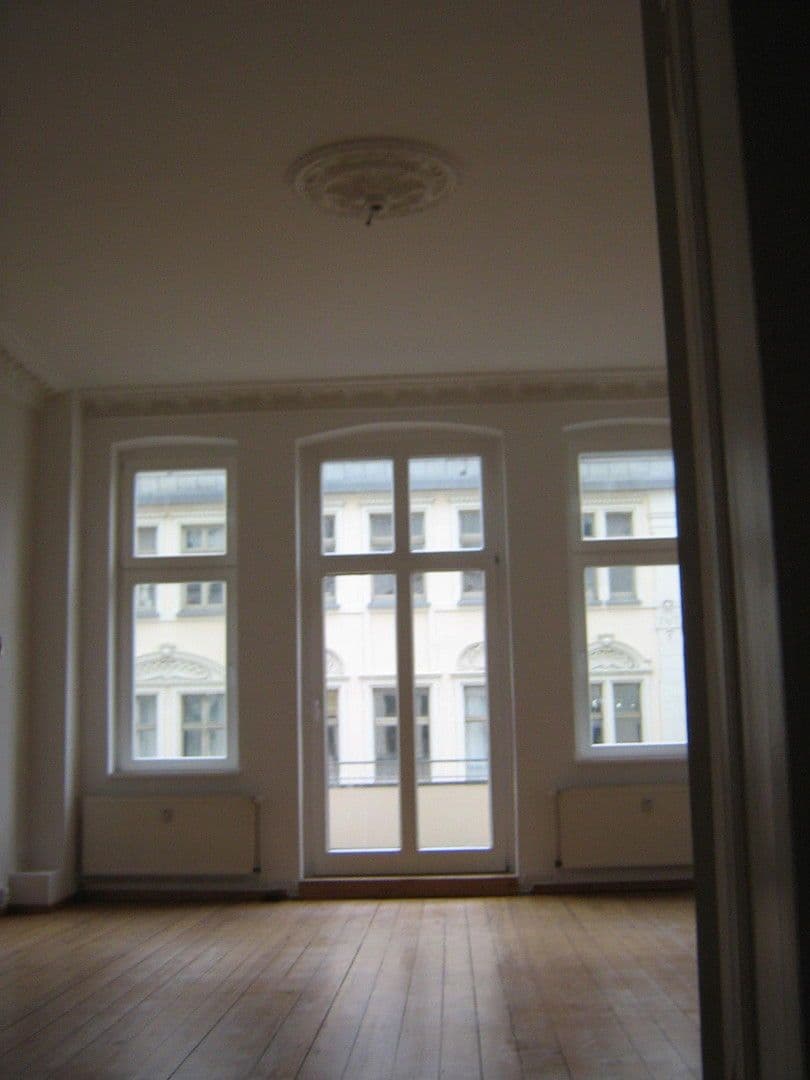 Predaj bytu 4-izbový 130 m², Potsdam, Brandenbursko Predaj bytu 4-izbový 130 m², Potsdam, Brandenbursko