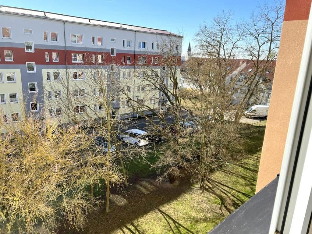Prenájom bytu 4-izbový 71 m², Brunnenstraße 16, Bad Düben, Sasko Prenájom bytu 4-izbový 71 m², Brunnenstraße 16, Bad Düben, Sasko