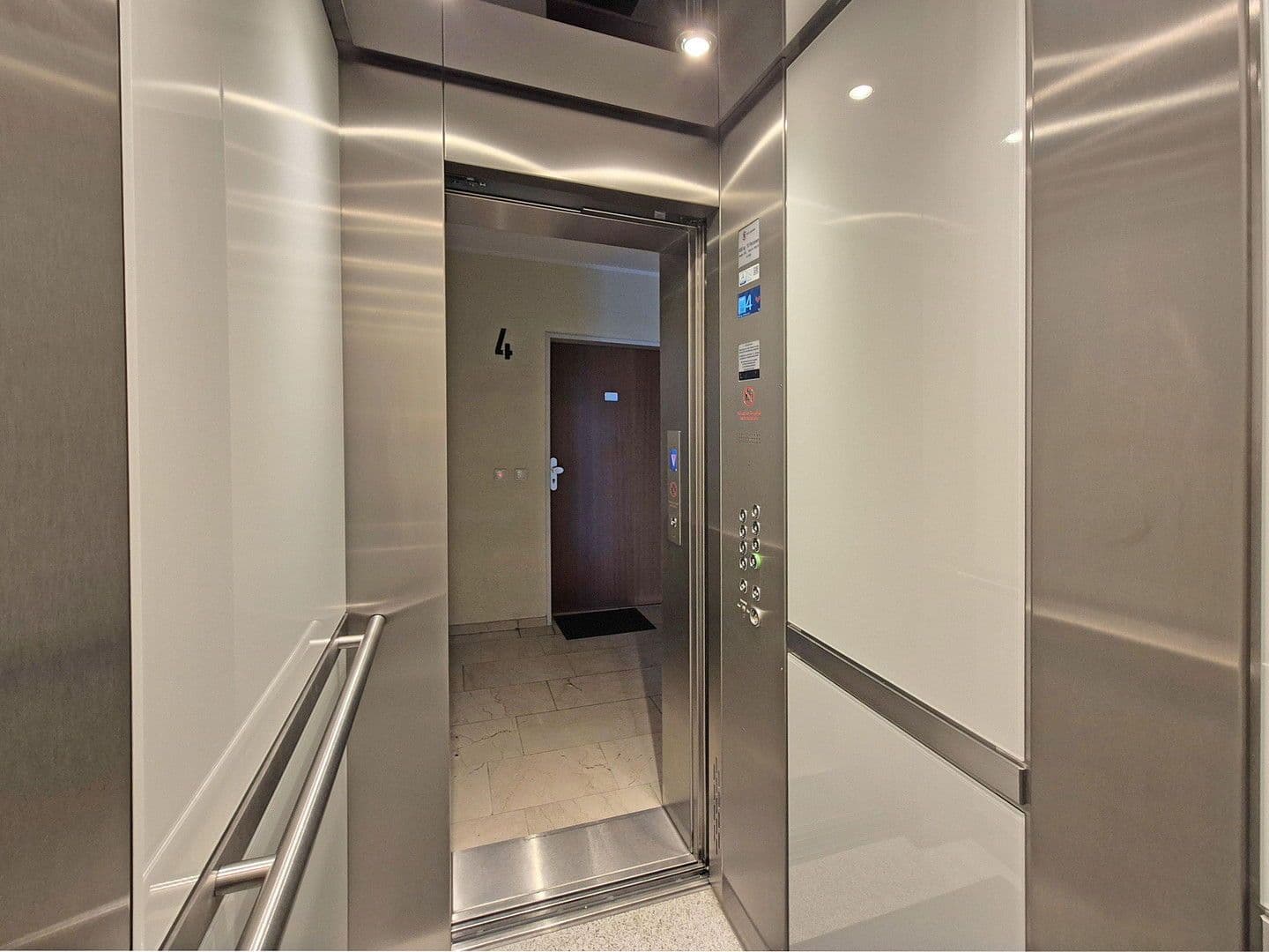 Predaj bytu 1-izbový 33 m², München, Bavorsko Predaj bytu 1-izbový 33 m², München, Bavorsko