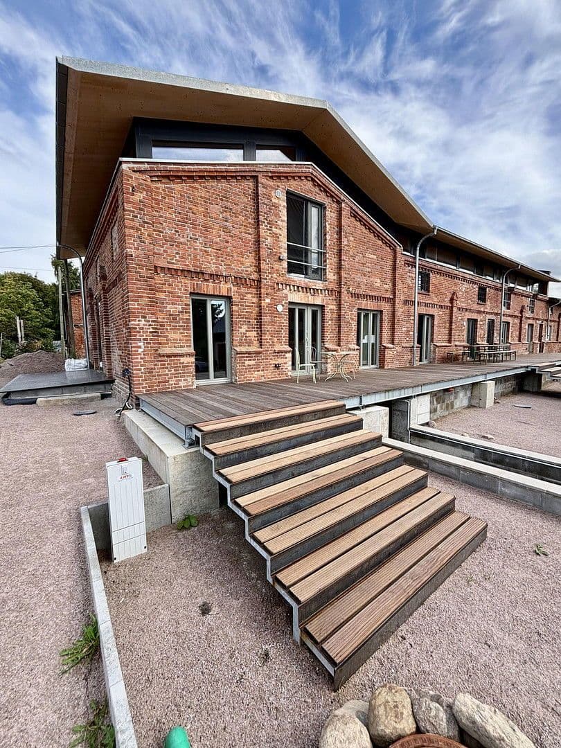 Prenájom bytu 4-izbový 140 m², Madsow 19-22, Neuburg, Meklenbursko-Predpomoransko Prenájom bytu 4-izbový 140 m², Madsow 19-22, Neuburg, Meklenbursko-Predpomoransko