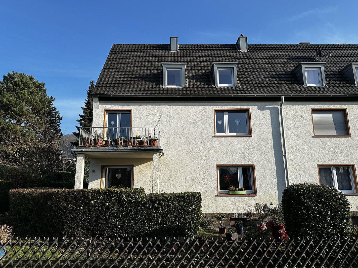 Predaj domu 141 m², pozemek 498 m², Am Feuerschlößchen 10, Bad Honnef, Severné Porýnie - Westfálsko Predaj domu 141 m², pozemek 498 m², Am Feuerschlößchen 10, Bad Honnef, Severné Porýnie - Westfálsko