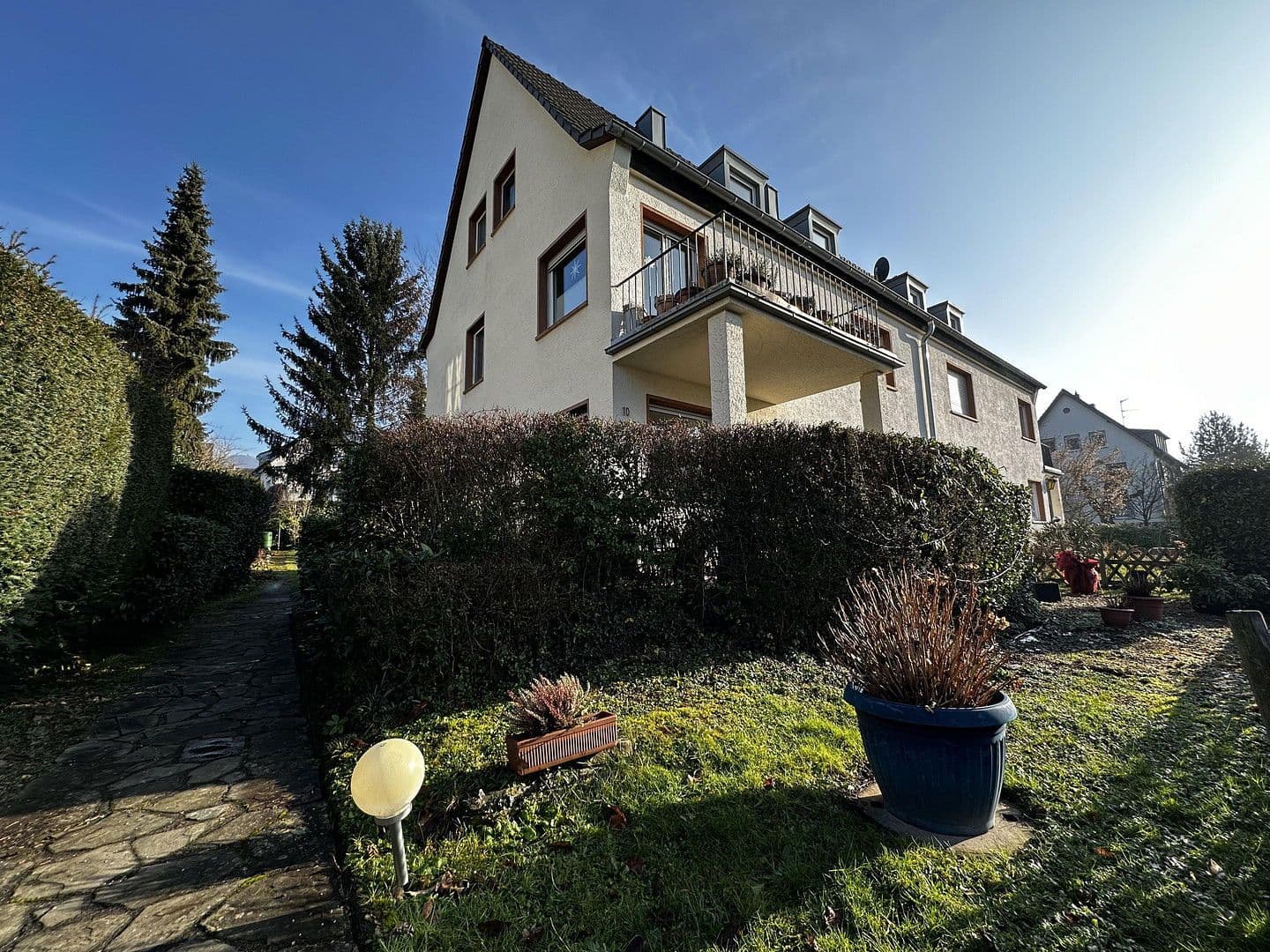 Predaj domu 141 m², pozemek 498 m², Am Feuerschlößchen 10, Bad Honnef, Severné Porýnie - Westfálsko Predaj domu 141 m², pozemek 498 m², Am Feuerschlößchen 10, Bad Honnef, Severné Porýnie - Westfálsko