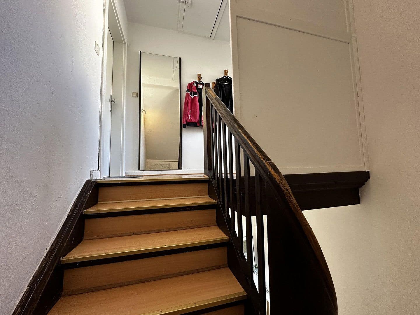 Predaj domu 141 m², pozemek 498 m², Am Feuerschlößchen 10, Bad Honnef, Severné Porýnie - Westfálsko Predaj domu 141 m², pozemek 498 m², Am Feuerschlößchen 10, Bad Honnef, Severné Porýnie - Westfálsko