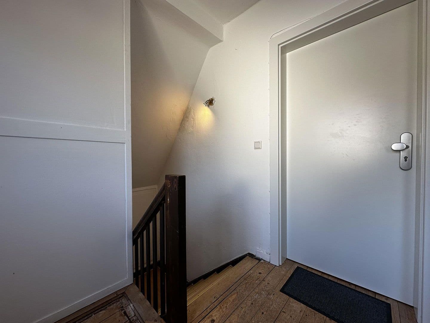 Predaj domu 141 m², pozemek 498 m², Am Feuerschlößchen 10, Bad Honnef, Severné Porýnie - Westfálsko Predaj domu 141 m², pozemek 498 m², Am Feuerschlößchen 10, Bad Honnef, Severné Porýnie - Westfálsko