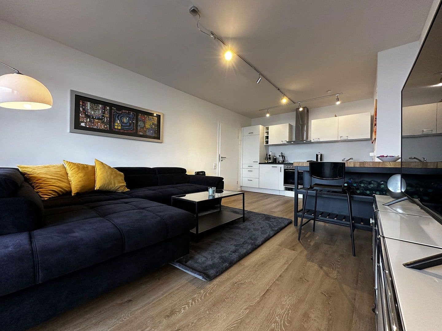 Predaj bytu 2-izbový 53 m², Luxemburger Straße 124-136, Köln, Severné Porýnie - Westfálsko Predaj bytu 2-izbový 53 m², Luxemburger Straße 124-136, Köln, Severné Porýnie - Westfálsko