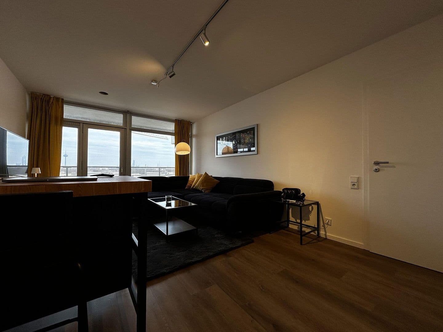 Predaj bytu 2-izbový 53 m², Luxemburger Straße 124-136, Köln, Severné Porýnie - Westfálsko Predaj bytu 2-izbový 53 m², Luxemburger Straße 124-136, Köln, Severné Porýnie - Westfálsko