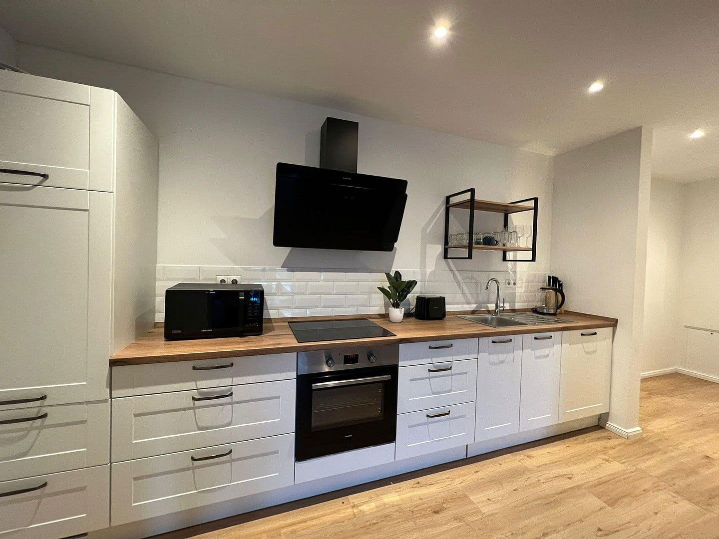 Prenájom bytu 2-izbový 65 m², Kölner-Straße 38, Erkelenz, Severné Porýnie - Westfálsko Prenájom bytu 2-izbový 65 m², Kölner-Straße 38, Erkelenz, Severné Porýnie - Westfálsko