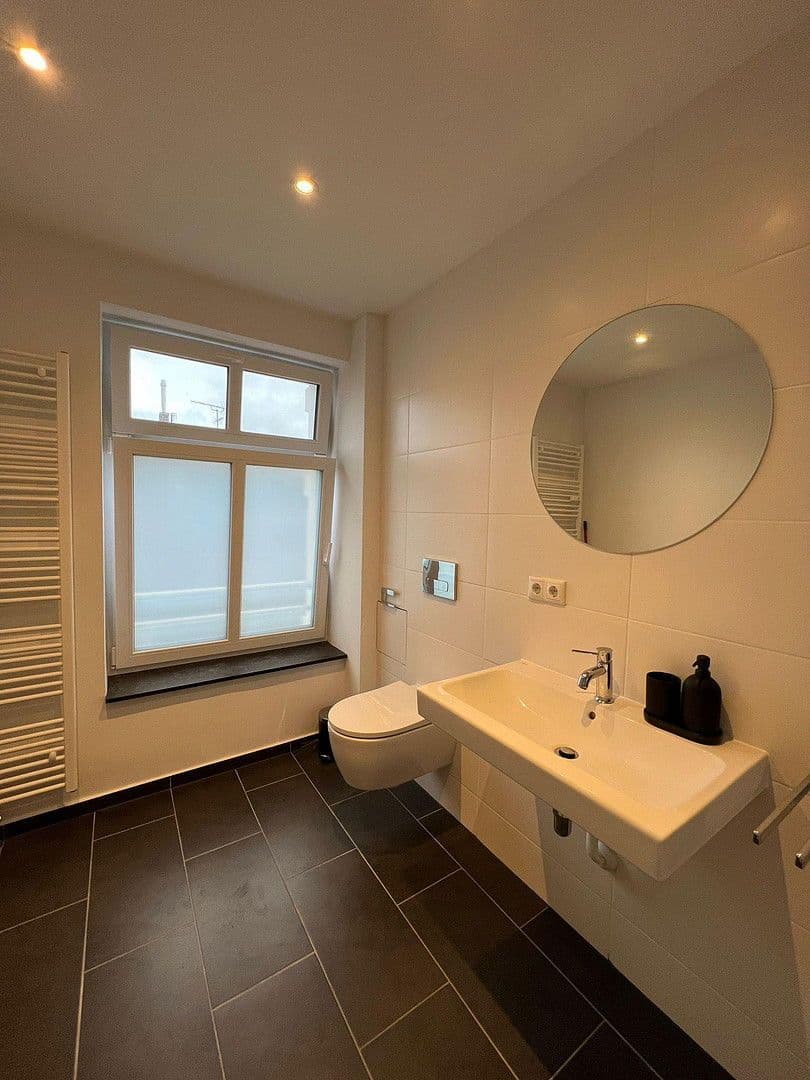 Prenájom bytu 2-izbový 65 m², Kölner-Straße 38, Erkelenz, Severné Porýnie - Westfálsko Prenájom bytu 2-izbový 65 m², Kölner-Straße 38, Erkelenz, Severné Porýnie - Westfálsko