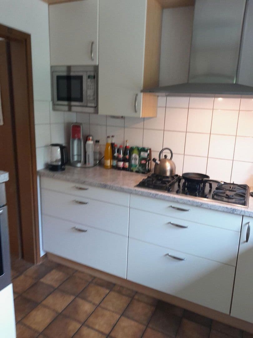 Predaj domu 200 m², pozemek 204 m², Andreas-Fauser-Straße 8 c, Stuttgart, Bádensko-Wurttembersko Predaj domu 200 m², pozemek 204 m², Andreas-Fauser-Straße 8 c, Stuttgart, Bádensko-Wurttembersko