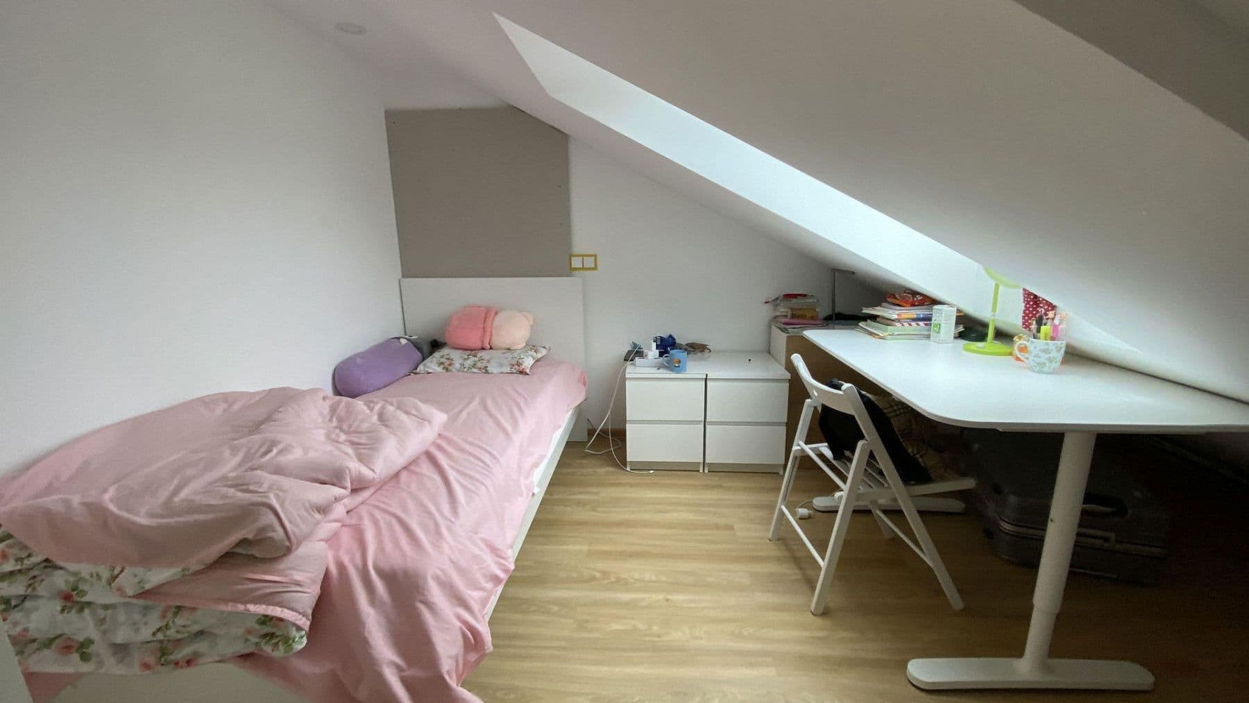 Prenájom domu 87 m², pozemek 200 m², Berlin, Berlín Prenájom domu 87 m², pozemek 200 m², Berlin, Berlín