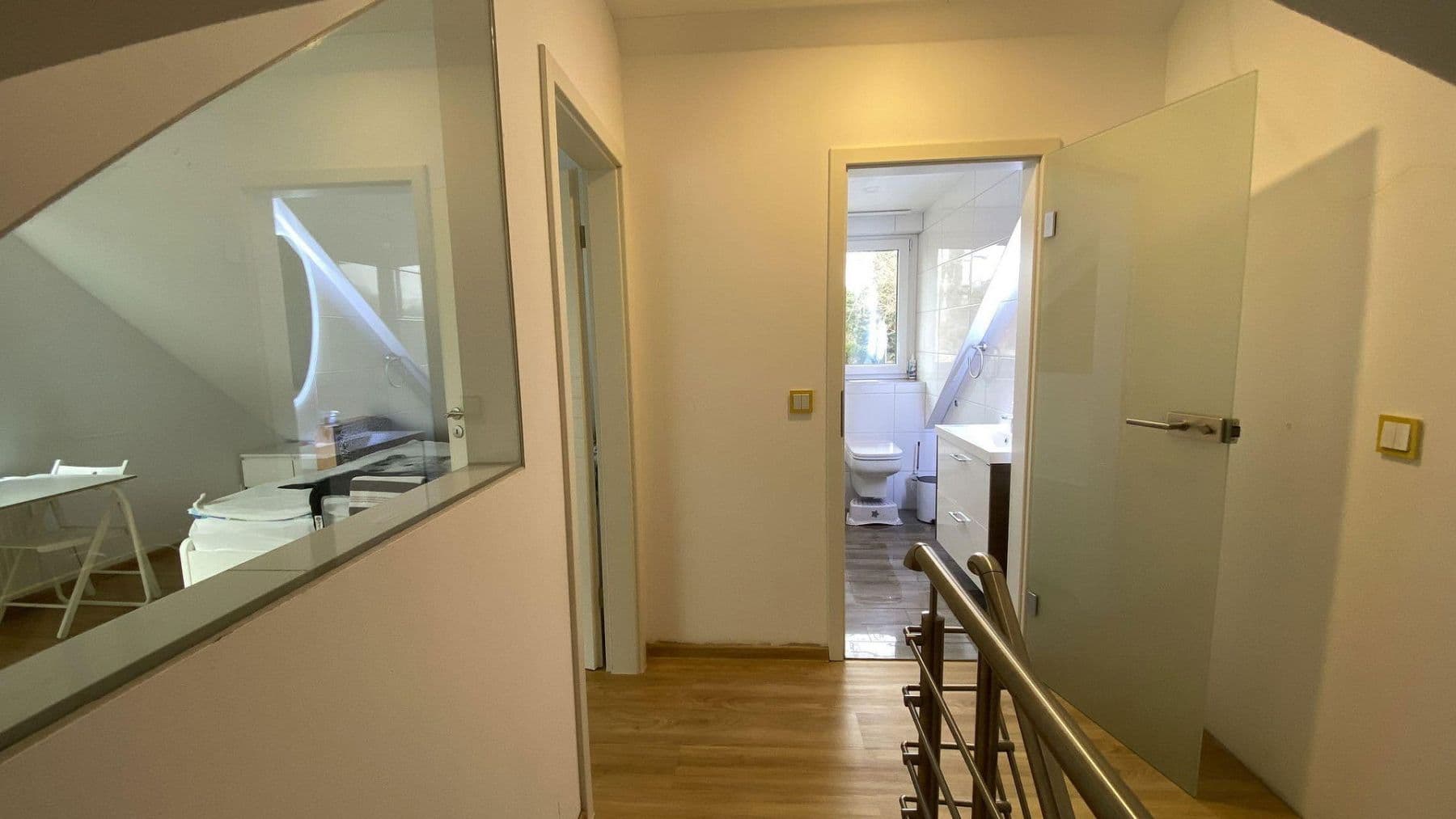 Prenájom domu 87 m², pozemek 200 m², Berlin, Berlín Prenájom domu 87 m², pozemek 200 m², Berlin, Berlín