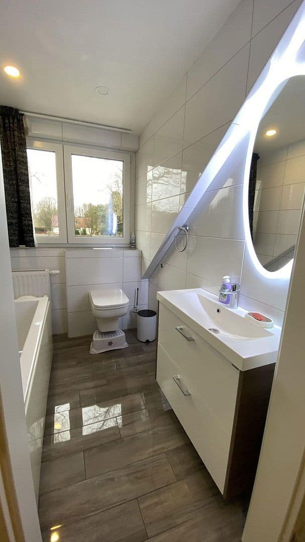 Prenájom domu 87 m², pozemek 200 m², Berlin, Berlín Prenájom domu 87 m², pozemek 200 m², Berlin, Berlín