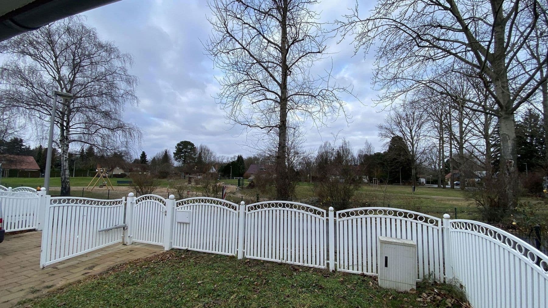 Prenájom domu 87 m², pozemek 200 m², Berlin, Berlín Prenájom domu 87 m², pozemek 200 m², Berlin, Berlín