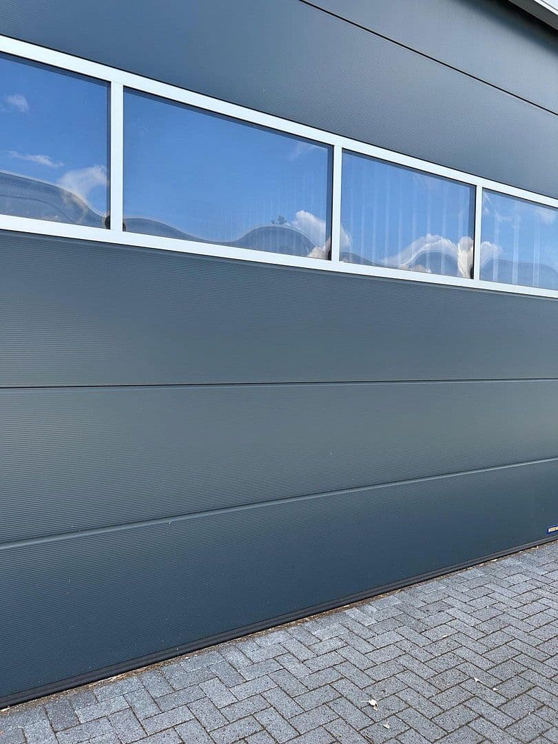 Prenájom nebytového priestoru 55 m², Walter-Kleinow-Ring, Hennigsdorf, Brandenbursko Prenájom nebytového priestoru 55 m², Walter-Kleinow-Ring, Hennigsdorf, Brandenbursko