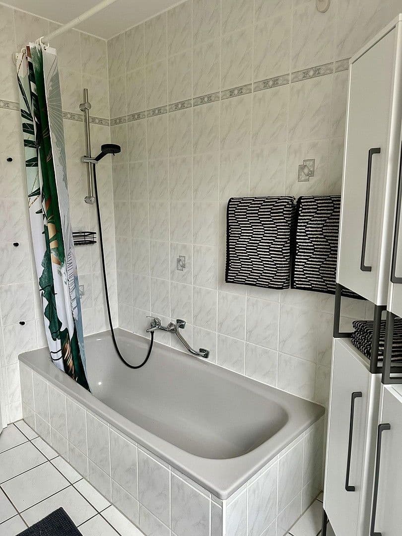 Prenájom bytu 2-izbový 59 m², Alzey, Porýnie-Falcko Prenájom bytu 2-izbový 59 m², Alzey, Porýnie-Falcko