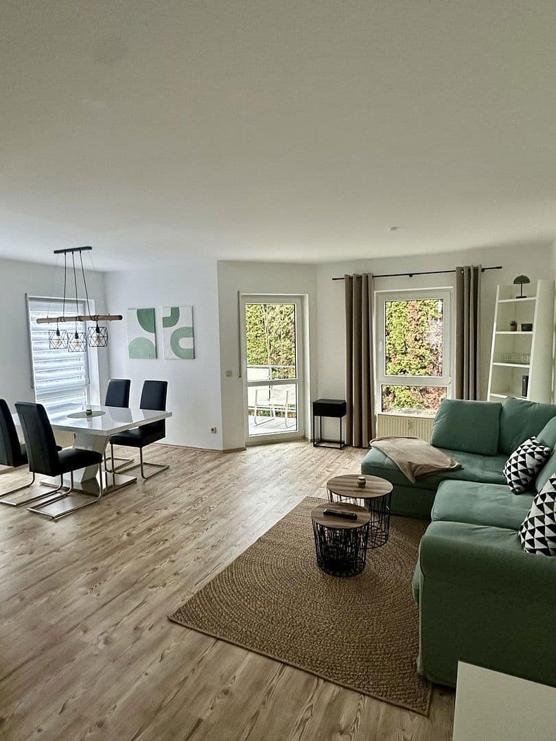 Prenájom bytu 2-izbový 59 m², Alzey, Porýnie-Falcko Prenájom bytu 2-izbový 59 m², Alzey, Porýnie-Falcko