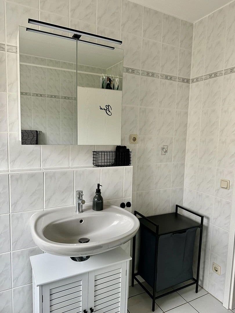 Prenájom bytu 2-izbový 59 m², Alzey, Porýnie-Falcko Prenájom bytu 2-izbový 59 m², Alzey, Porýnie-Falcko