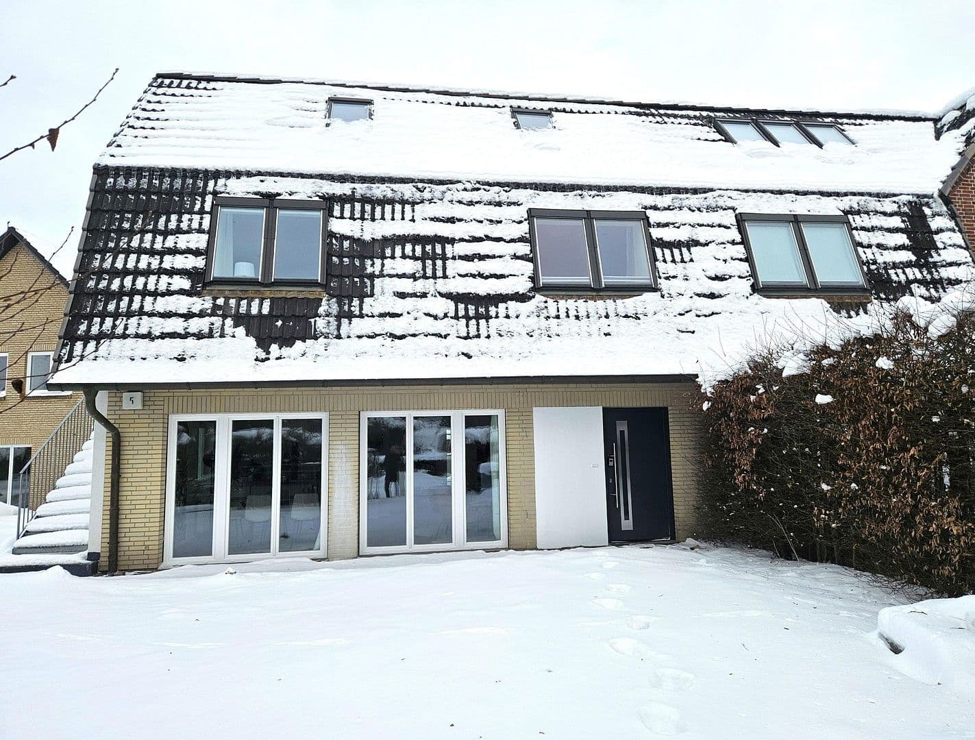 Predaj domu 203 m², pozemek 371 m², Pinneberg, Šlezvicko-Holštajnsko Predaj domu 203 m², pozemek 371 m², Pinneberg, Šlezvicko-Holštajnsko