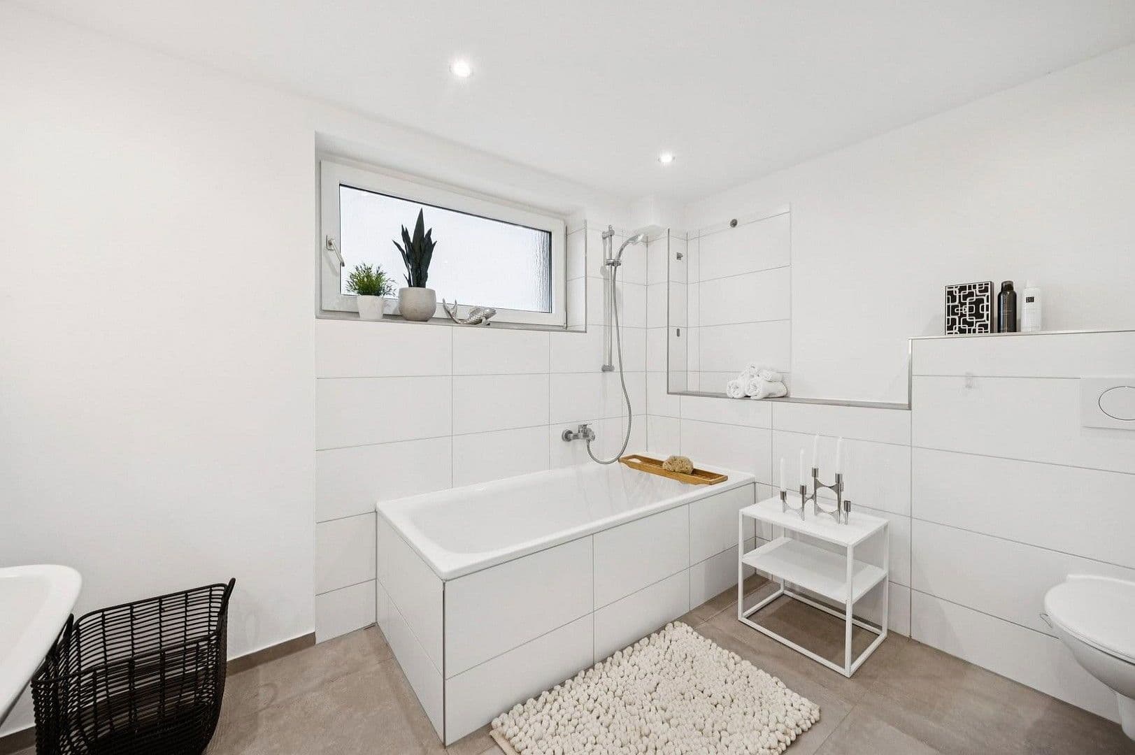 Predaj domu 203 m², pozemek 371 m², Pinneberg, Šlezvicko-Holštajnsko Predaj domu 203 m², pozemek 371 m², Pinneberg, Šlezvicko-Holštajnsko