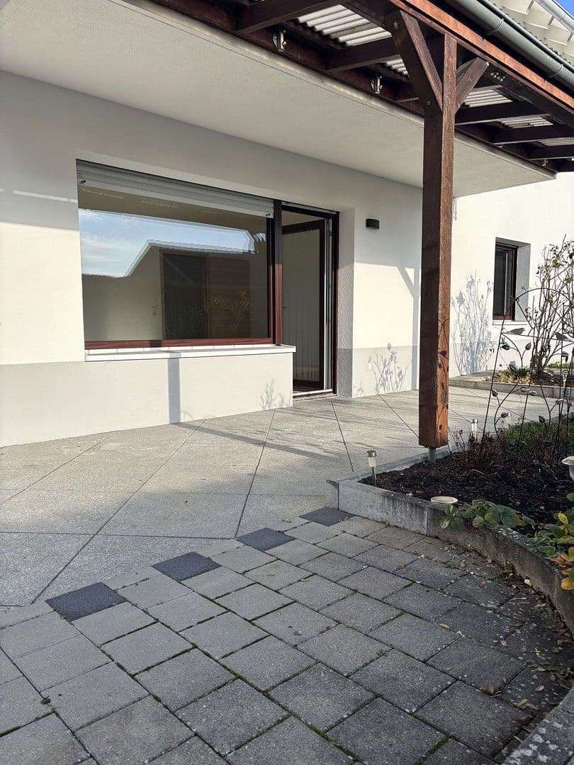Prenájom bytu 3-izbový 82 m², Treschklinger Str. 57, Bad Rappenau, Bádensko-Wurttembersko Prenájom bytu 3-izbový 82 m², Treschklinger Str. 57, Bad Rappenau, Bádensko-Wurttembersko