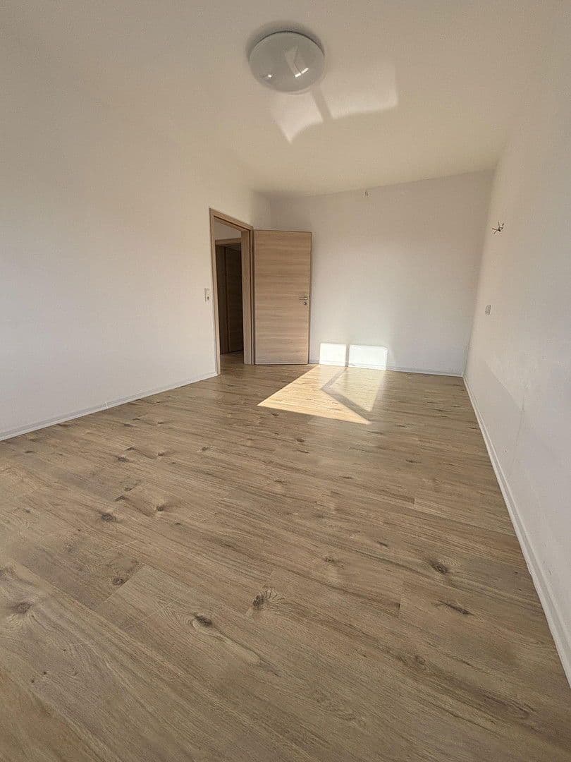 Prenájom bytu 3-izbový 82 m², Treschklinger Str. 57, Bad Rappenau, Bádensko-Wurttembersko Prenájom bytu 3-izbový 82 m², Treschklinger Str. 57, Bad Rappenau, Bádensko-Wurttembersko