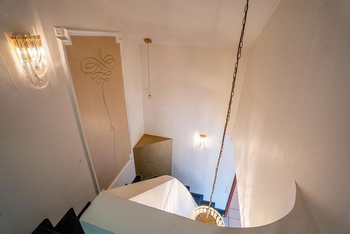 Predaj domu 332 m², pozemek 637 m², Untergruppenbach, Bádensko-Wurttembersko Predaj domu 332 m², pozemek 637 m², Untergruppenbach, Bádensko-Wurttembersko