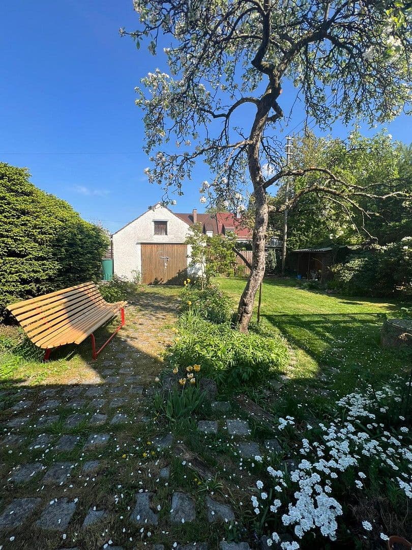 Predaj domu 114 m², pozemek 390 m², Habichtsweg 10, Augsburg, Bavorsko Predaj domu 114 m², pozemek 390 m², Habichtsweg 10, Augsburg, Bavorsko