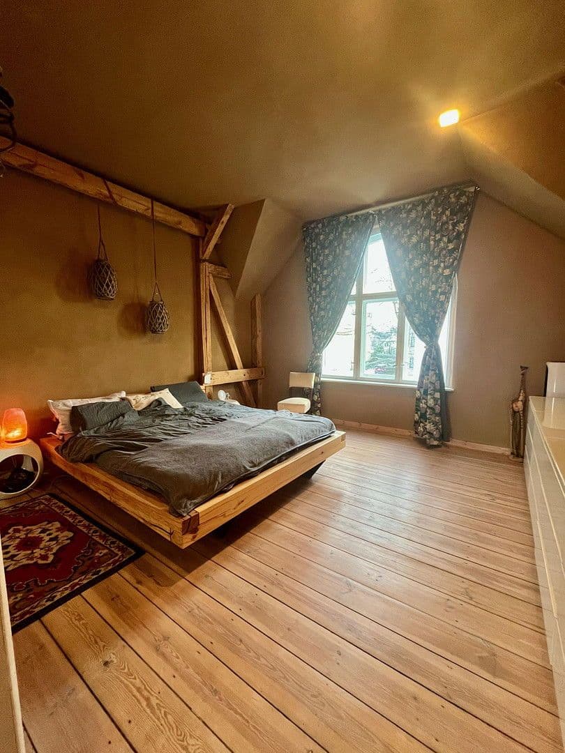 Predaj domu 168 m², pozemek 1.039 m², Berlin, Berlín Predaj domu 168 m², pozemek 1.039 m², Berlin, Berlín