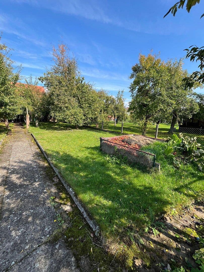 Predaj domu 119 m², pozemek 920 m², Kirchhain, Hesensko Predaj domu 119 m², pozemek 920 m², Kirchhain, Hesensko