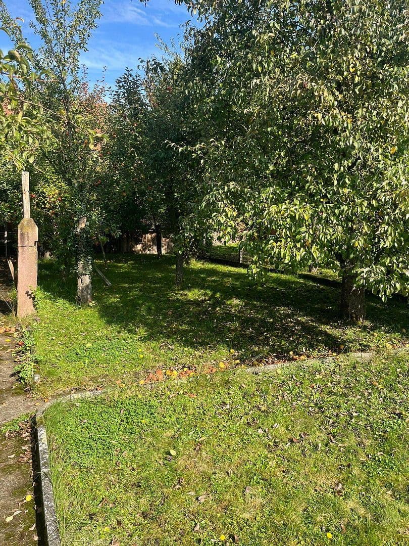 Predaj domu 119 m², pozemek 920 m², Kirchhain, Hesensko Predaj domu 119 m², pozemek 920 m², Kirchhain, Hesensko