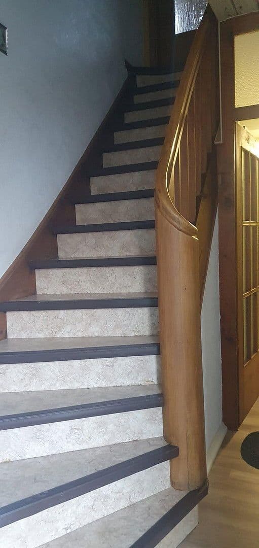 Predaj domu 119 m², pozemek 920 m², Kirchhain, Hesensko Predaj domu 119 m², pozemek 920 m², Kirchhain, Hesensko