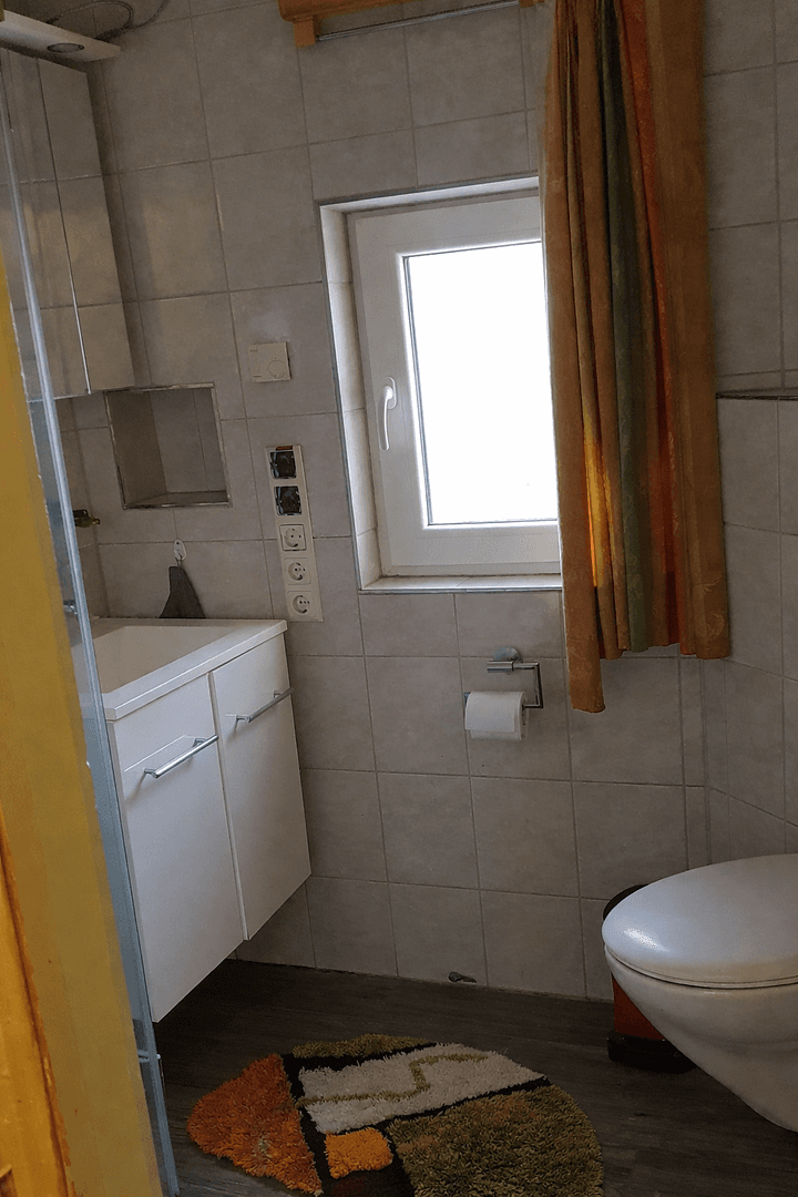 Predaj domu 119 m², pozemek 920 m², Kirchhain, Hesensko Predaj domu 119 m², pozemek 920 m², Kirchhain, Hesensko