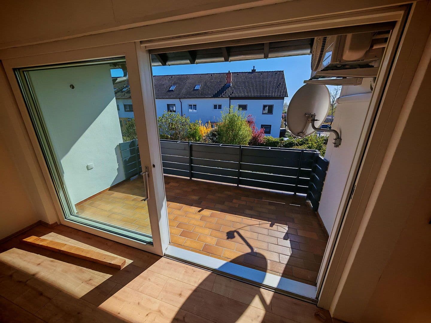 Predaj domu 230 m², pozemek 334 m², Frankenthal, Porýnie-Falcko Predaj domu 230 m², pozemek 334 m², Frankenthal, Porýnie-Falcko