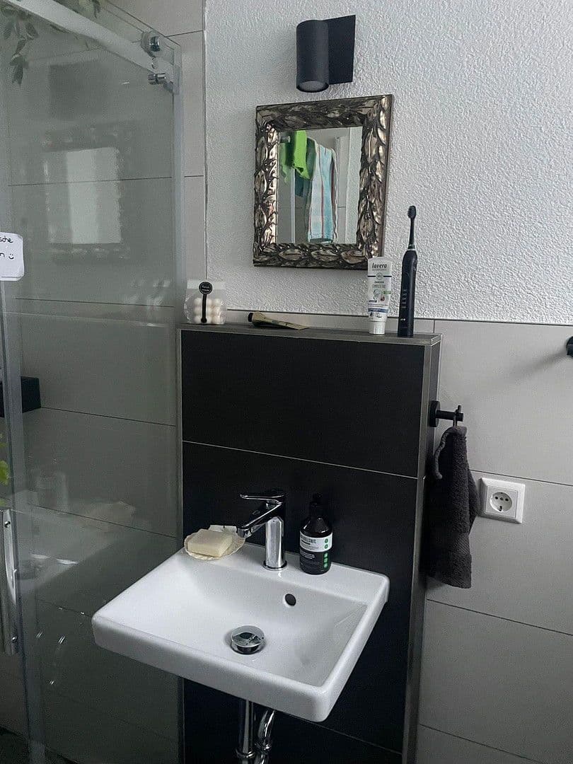 Prenájom domu 145 m², pozemek 250 m², Alte Gärtnerei 24/2, Amstetten, Bádensko-Wurttembersko Prenájom domu 145 m², pozemek 250 m², Alte Gärtnerei 24/2, Amstetten, Bádensko-Wurttembersko