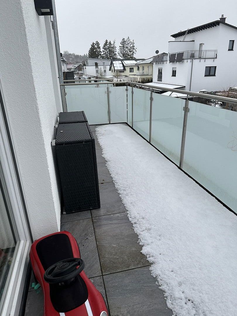 Prenájom domu 145 m², pozemek 250 m², Alte Gärtnerei 24/2, Amstetten, Bádensko-Wurttembersko Prenájom domu 145 m², pozemek 250 m², Alte Gärtnerei 24/2, Amstetten, Bádensko-Wurttembersko