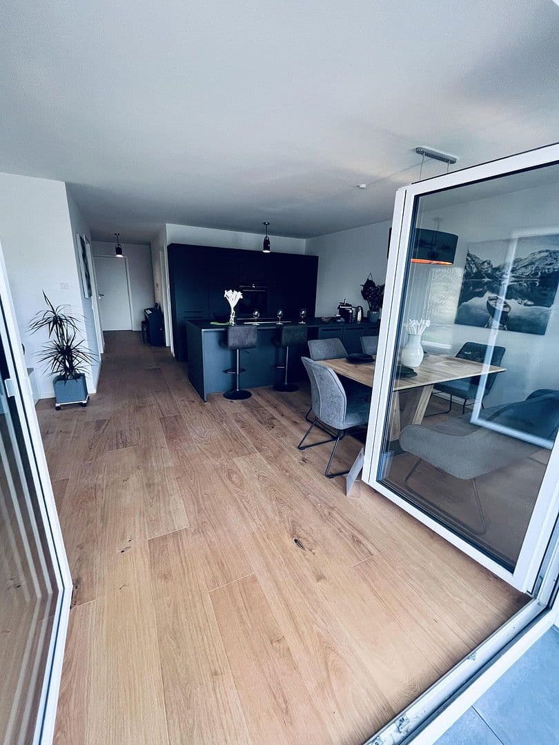 Predaj bytu 3-izbový 111 m², Meisenweg 8, Röttenbach, Bavorsko Predaj bytu 3-izbový 111 m², Meisenweg 8, Röttenbach, Bavorsko