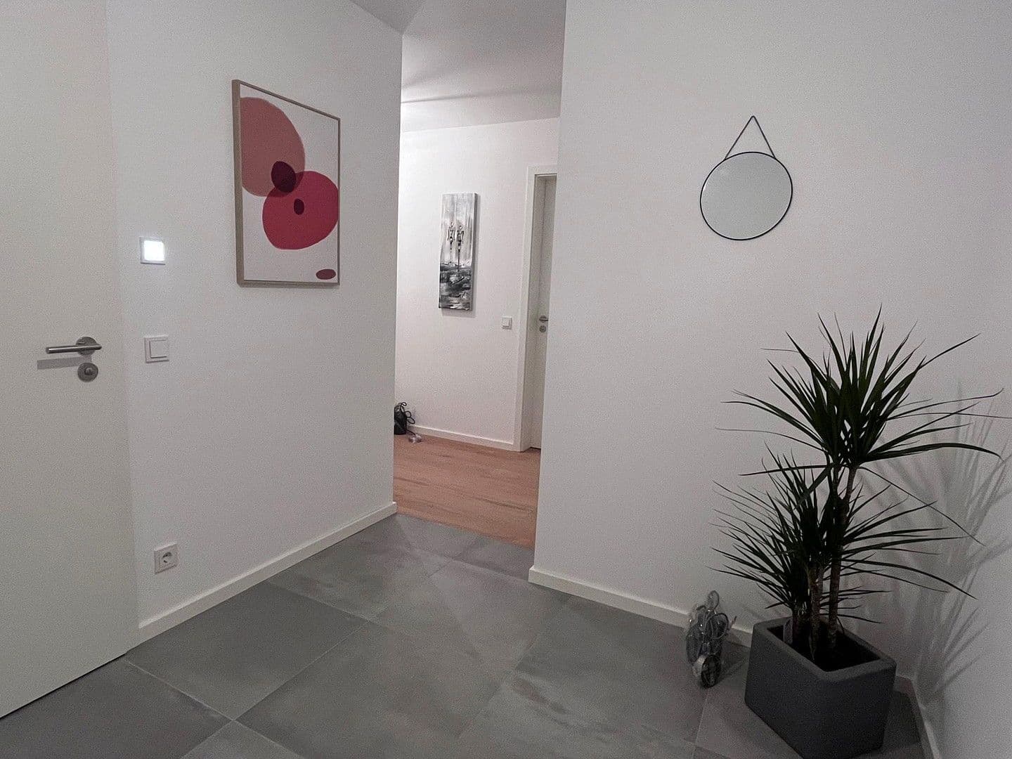 Predaj bytu 3-izbový 111 m², Meisenweg 8, Röttenbach, Bavorsko Predaj bytu 3-izbový 111 m², Meisenweg 8, Röttenbach, Bavorsko