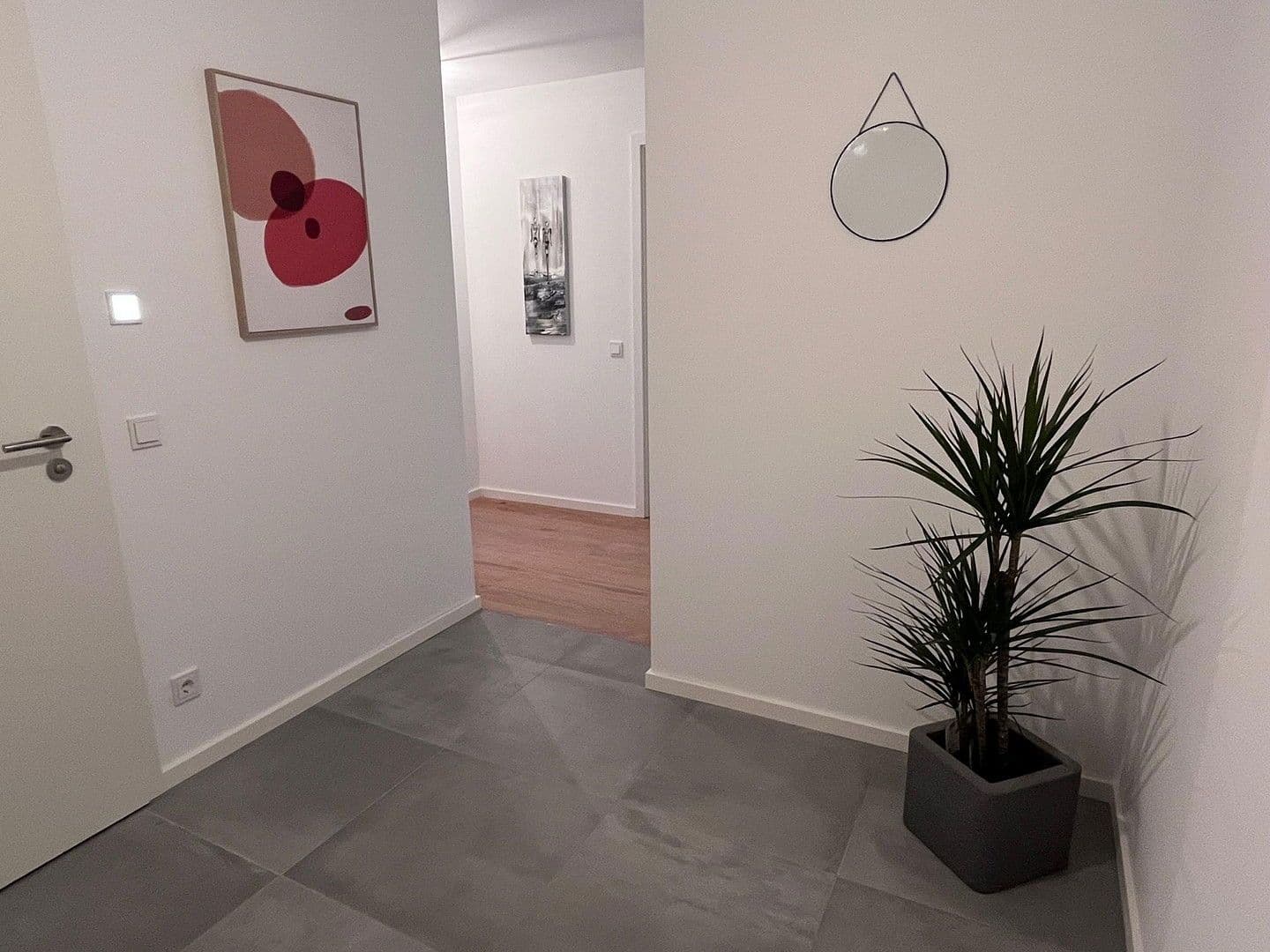 Predaj bytu 3-izbový 111 m², Meisenweg 8, Röttenbach, Bavorsko Predaj bytu 3-izbový 111 m², Meisenweg 8, Röttenbach, Bavorsko