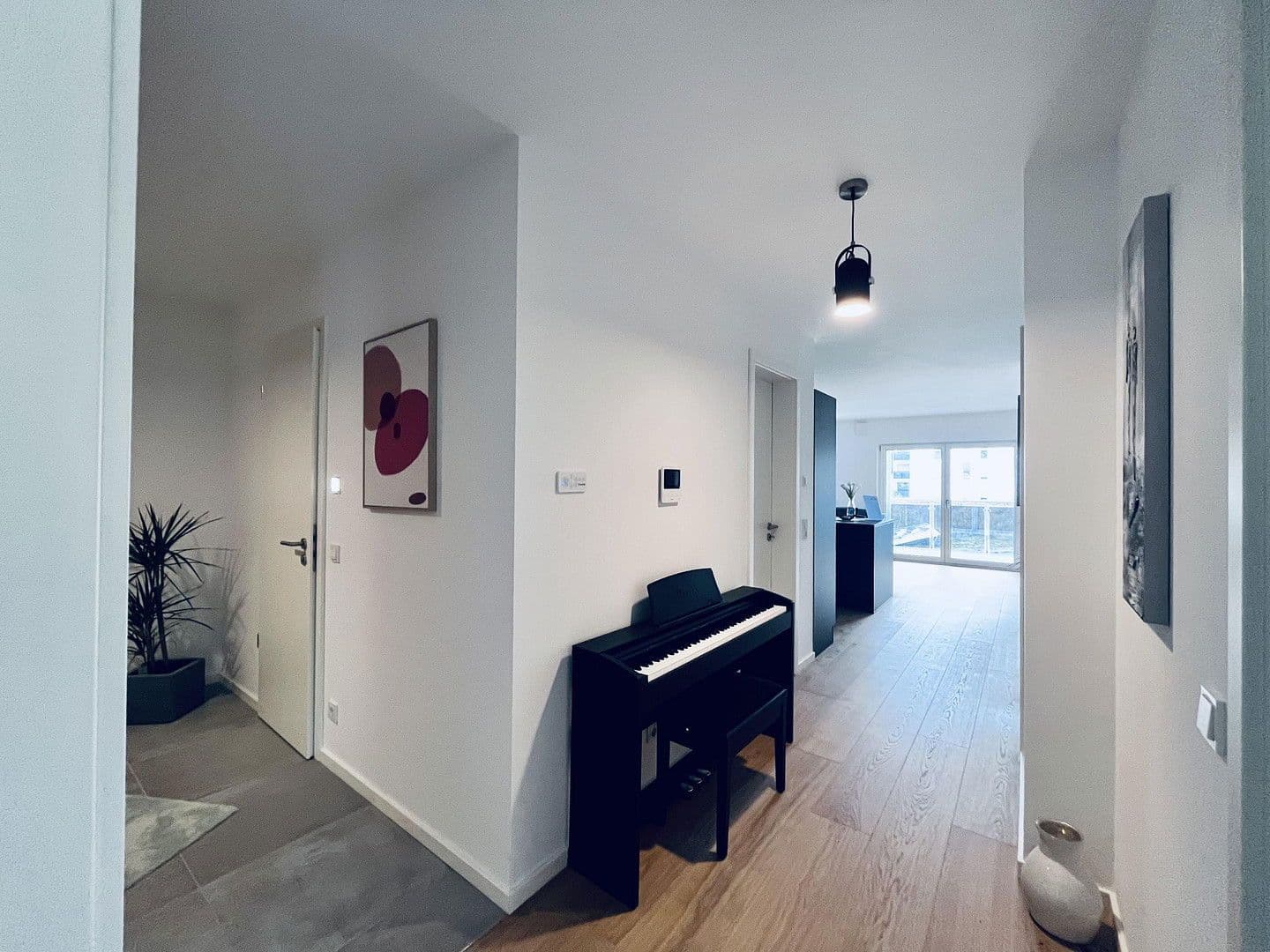 Predaj bytu 3-izbový 111 m², Meisenweg 8, Röttenbach, Bavorsko Predaj bytu 3-izbový 111 m², Meisenweg 8, Röttenbach, Bavorsko