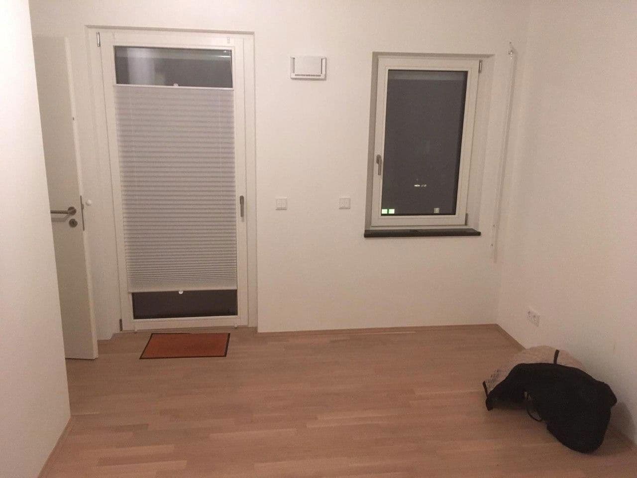 Prenájom bytu 21 m², Konrad-Celtis-Str. 91, München, Bavorsko Prenájom bytu 21 m², Konrad-Celtis-Str. 91, München, Bavorsko