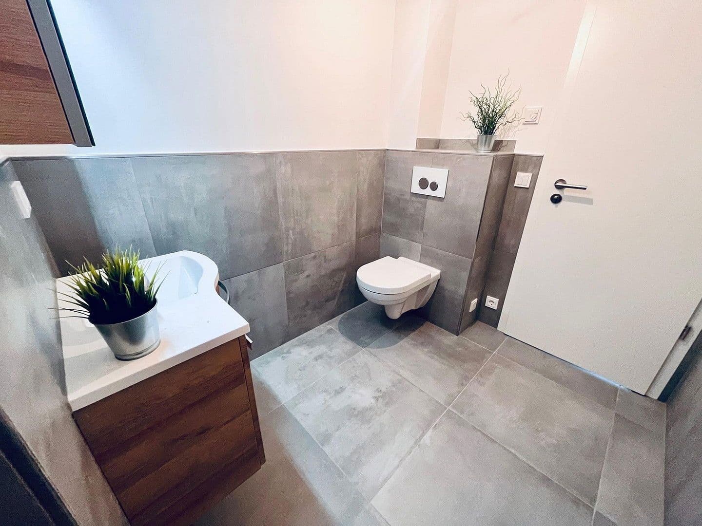 Predaj bytu 3-izbový 103 m², Meisenweg 8, Röttenbach, Bavorsko Predaj bytu 3-izbový 103 m², Meisenweg 8, Röttenbach, Bavorsko