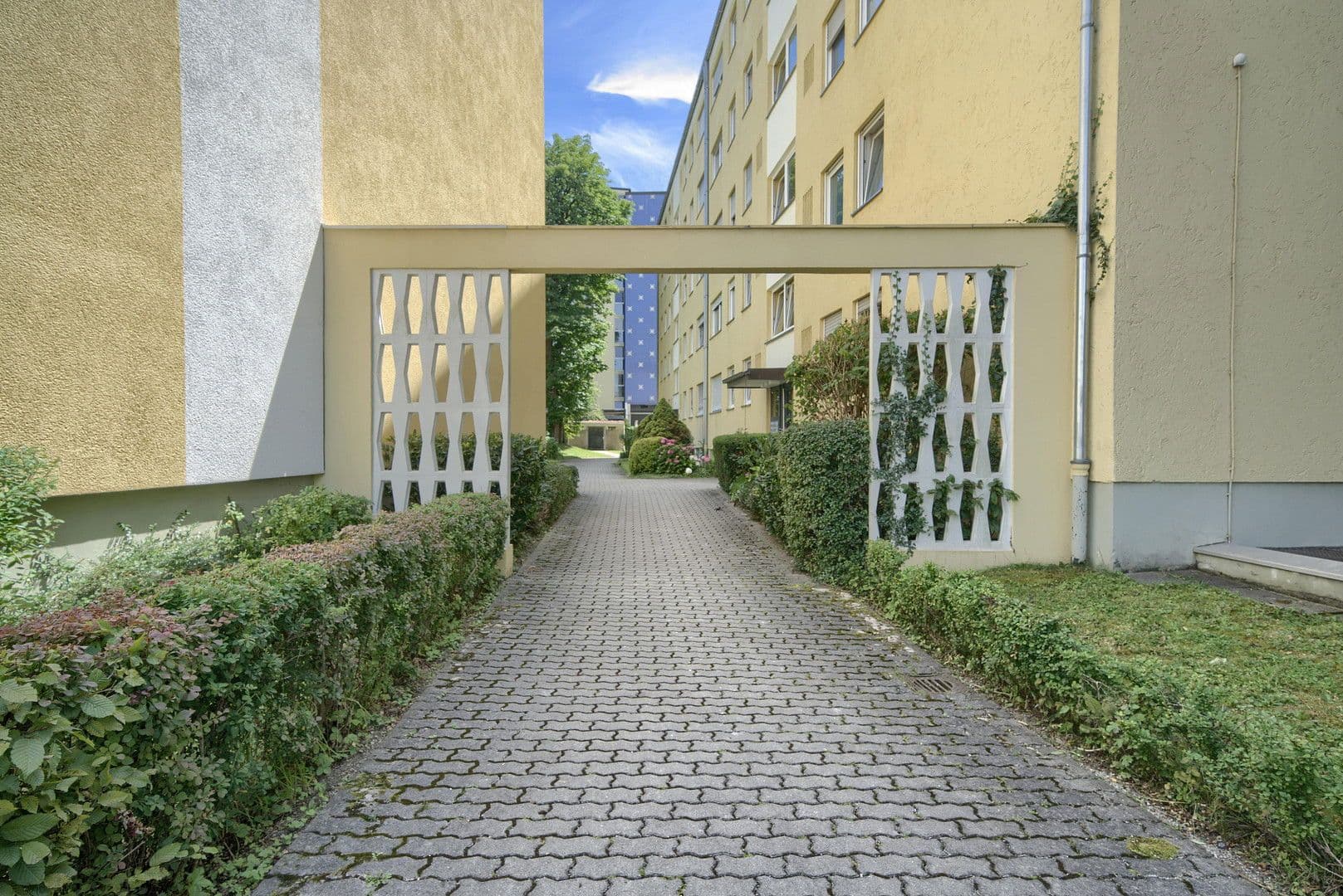 Prenájom bytu 5-izbový 85 m², München, Bavorsko Prenájom bytu 5-izbový 85 m², München, Bavorsko