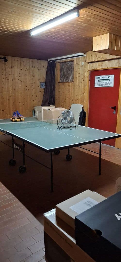 Predaj domu 142 m², pozemek 685 m², Hermann-Hesse-Straße 11, Linkenheim-Hochstetten, Bádensko-Wurttembersko Predaj domu 142 m², pozemek 685 m², Hermann-Hesse-Straße 11, Linkenheim-Hochstetten, Bádensko-Wurttembersko