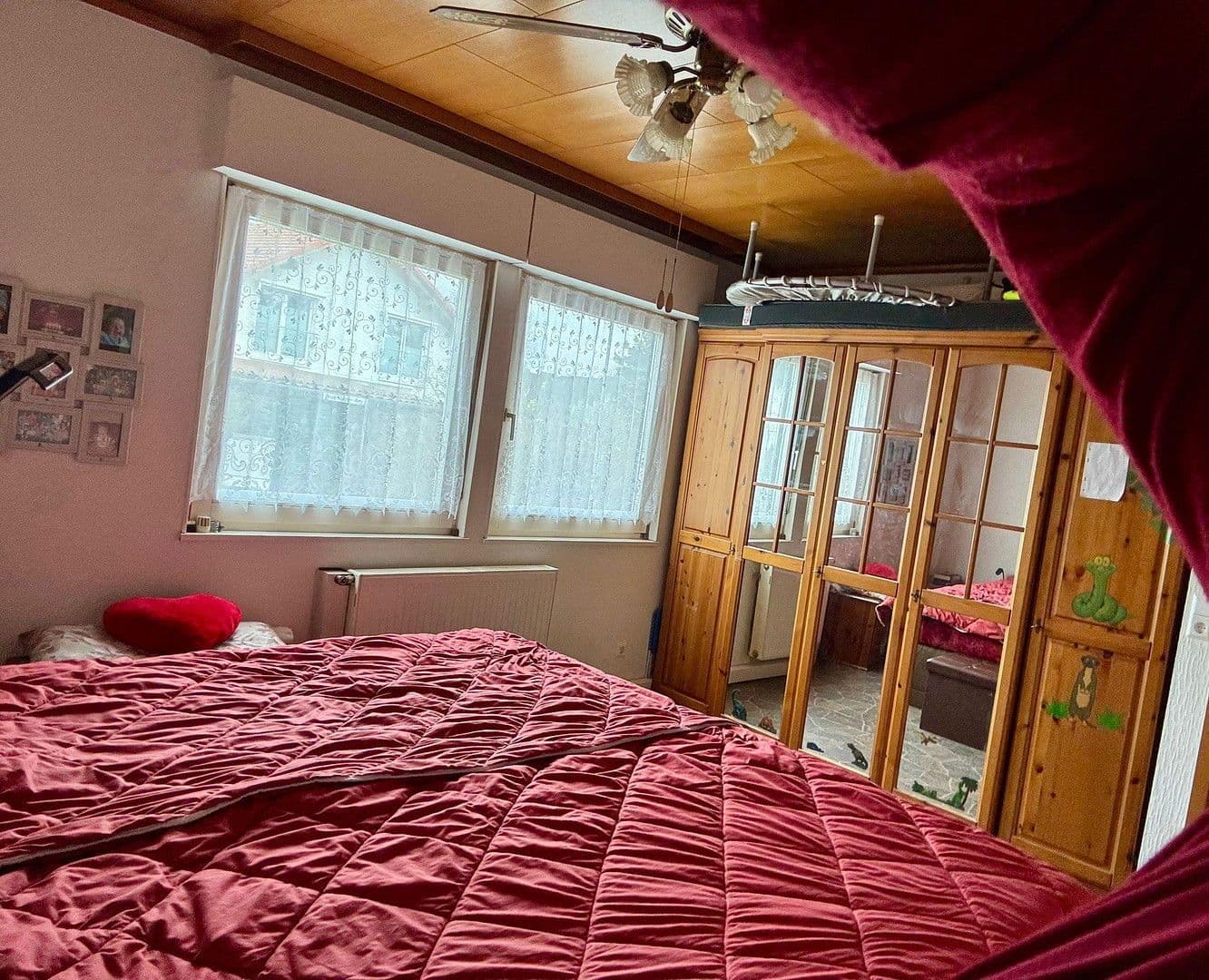 Predaj domu 142 m², pozemek 685 m², Hermann-Hesse-Straße 11, Linkenheim-Hochstetten, Bádensko-Wurttembersko Predaj domu 142 m², pozemek 685 m², Hermann-Hesse-Straße 11, Linkenheim-Hochstetten, Bádensko-Wurttembersko