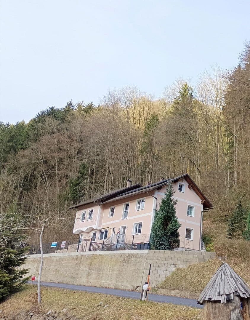 Predaj domu 216 m², pozemek 934 m², Ysperbachstrasse 19, Nöchling, Dolné Rakúsko Predaj domu 216 m², pozemek 934 m², Ysperbachstrasse 19, Nöchling, Dolné Rakúsko