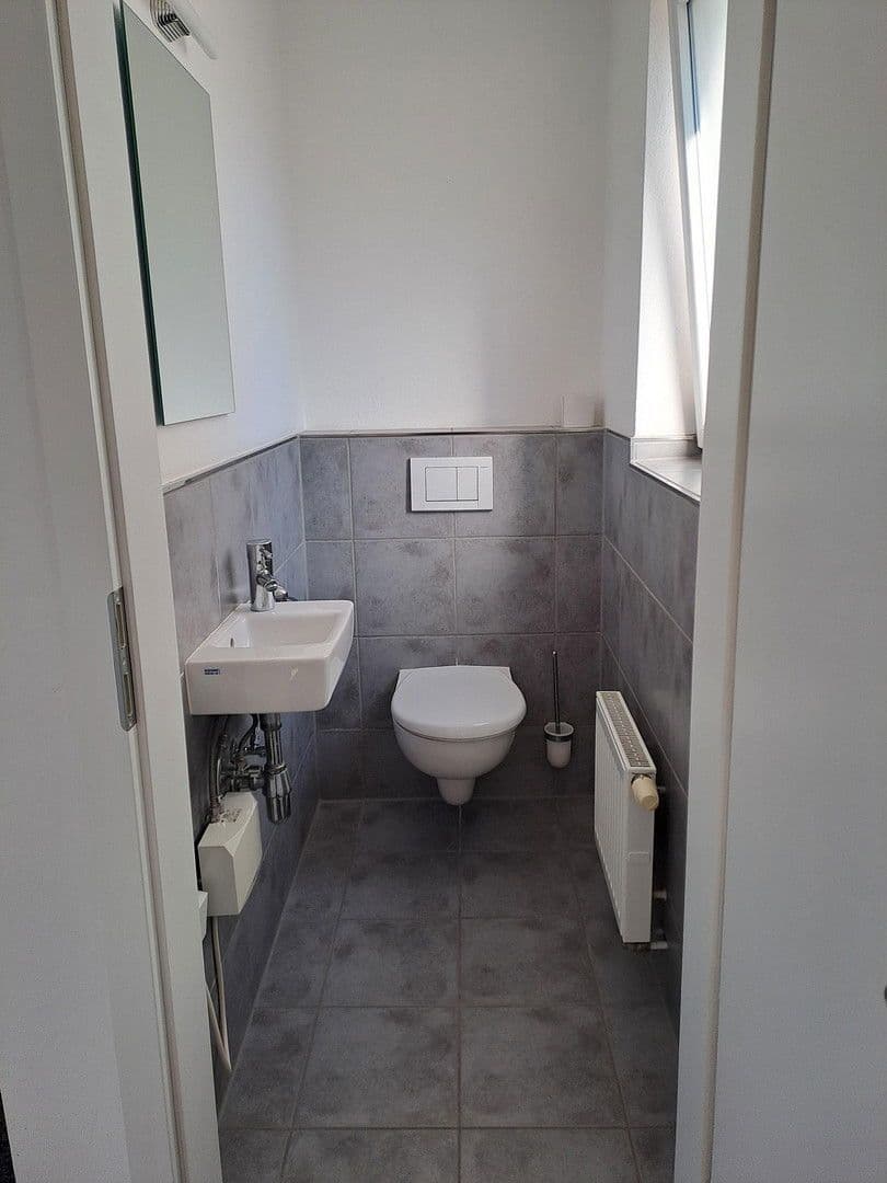 Prenájom kancelárie 120 m², Friedrichstraße 30, Schwetzingen, Bádensko-Wurttembersko Prenájom kancelárie 120 m², Friedrichstraße 30, Schwetzingen, Bádensko-Wurttembersko